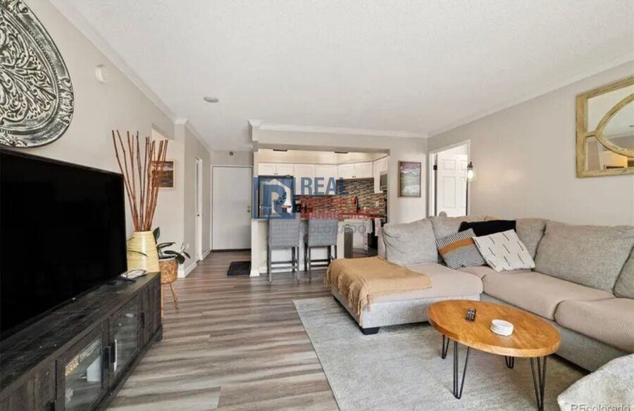 1301 Speer Blvd #202 - Photo 3 of 19