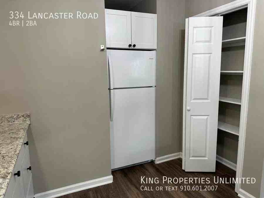 334 Lancaster Rd - Photo 7 of 22