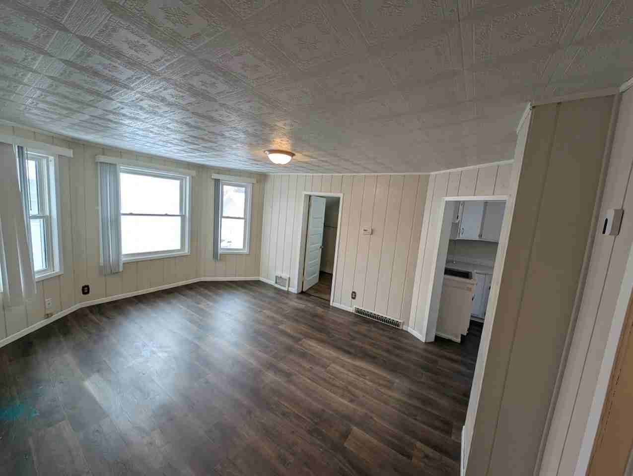 119 Gray Street, Unit Upper - Photo 3 of 10