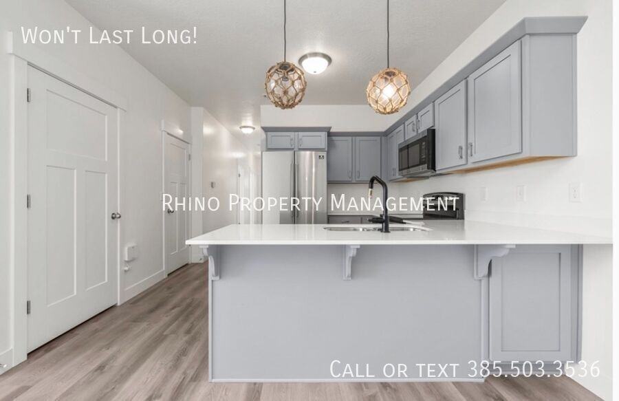 551 N 360 W - Photo 7 of 34