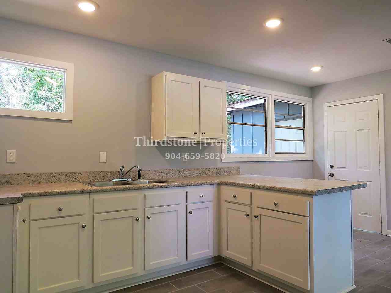 9228 Waynesboro Ave - Photo 5 of 18