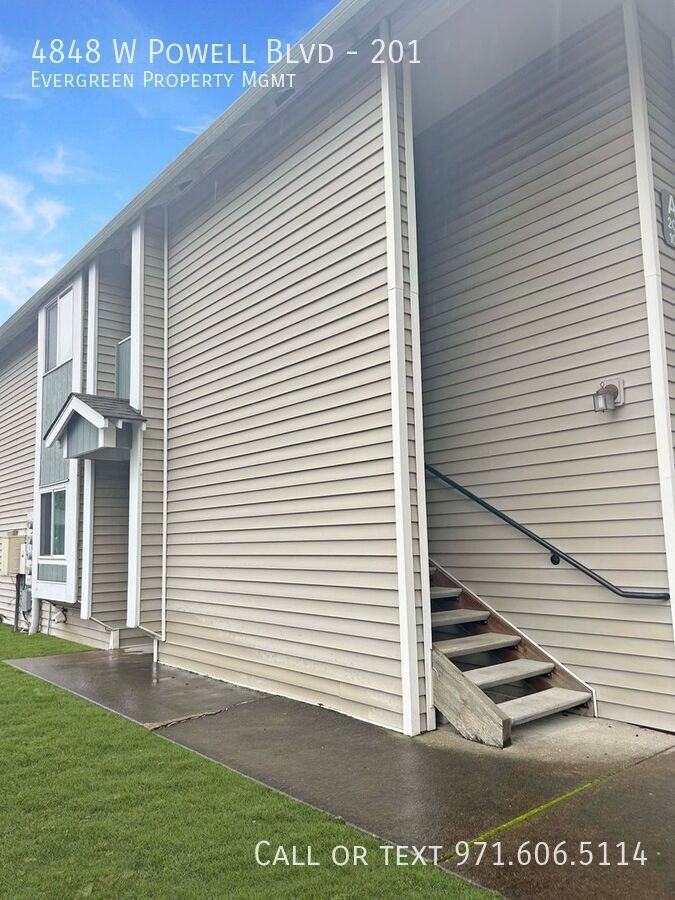 4848 W Powell Blvd #201 - Photo 3 of 24