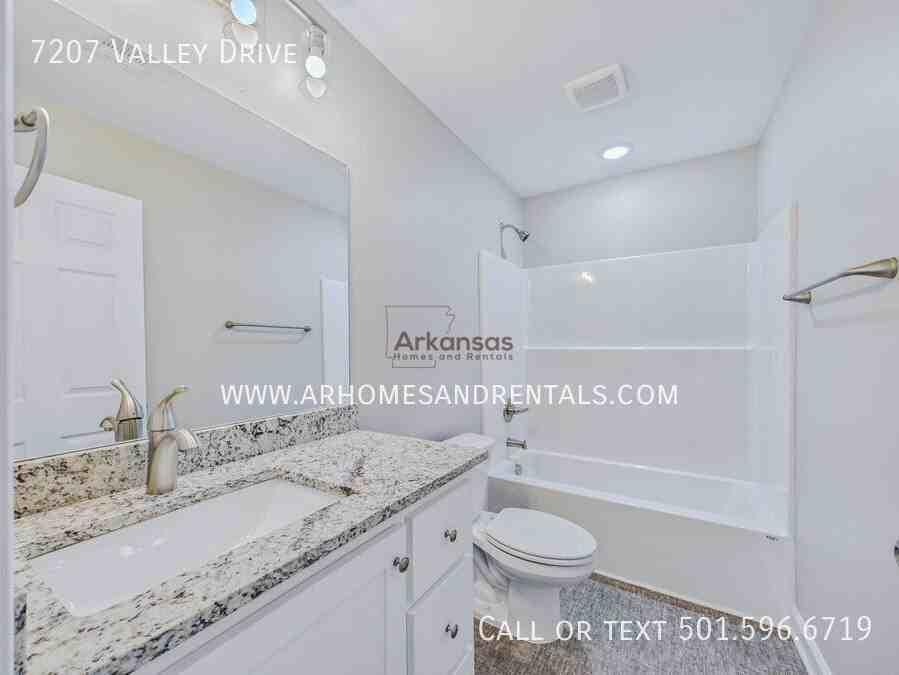 7207 Valley Dr - Photo 6 of 12