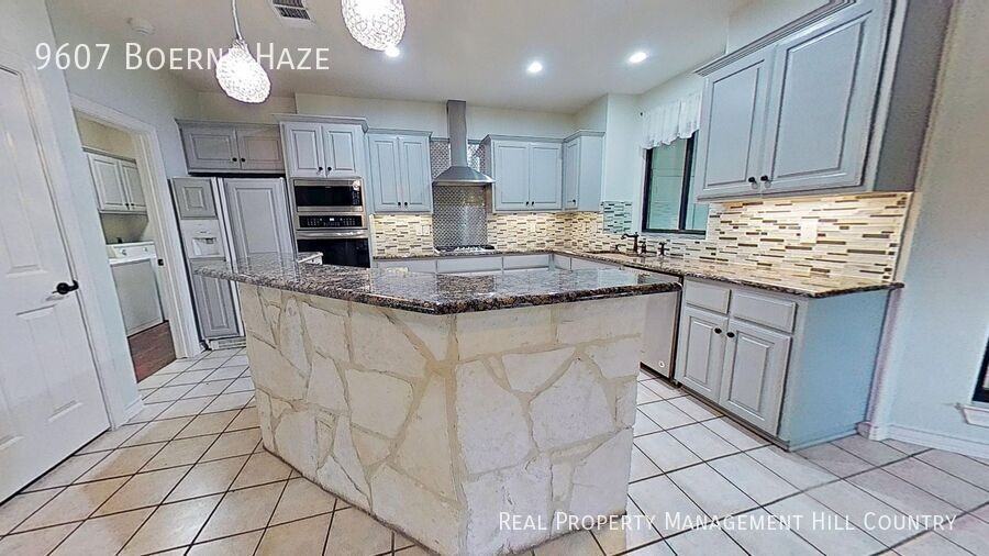 9607 Boerne Haze - Photo 5 of 31