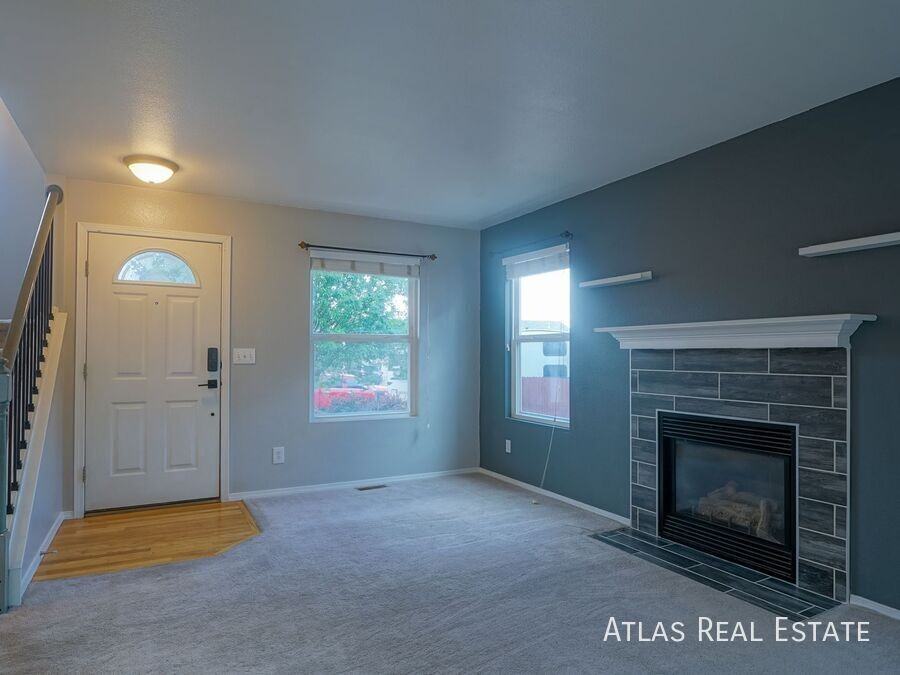 7320 Allens Park Dr - Photo 2 of 26