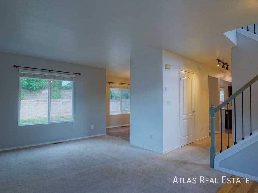 7320 Allens Park Dr - Photo 3 of 26