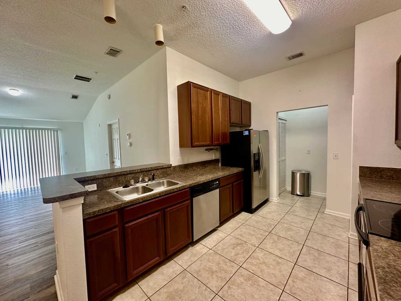 209 Larkin Place - 108Unit 108 #108 - Photo 7 of 20