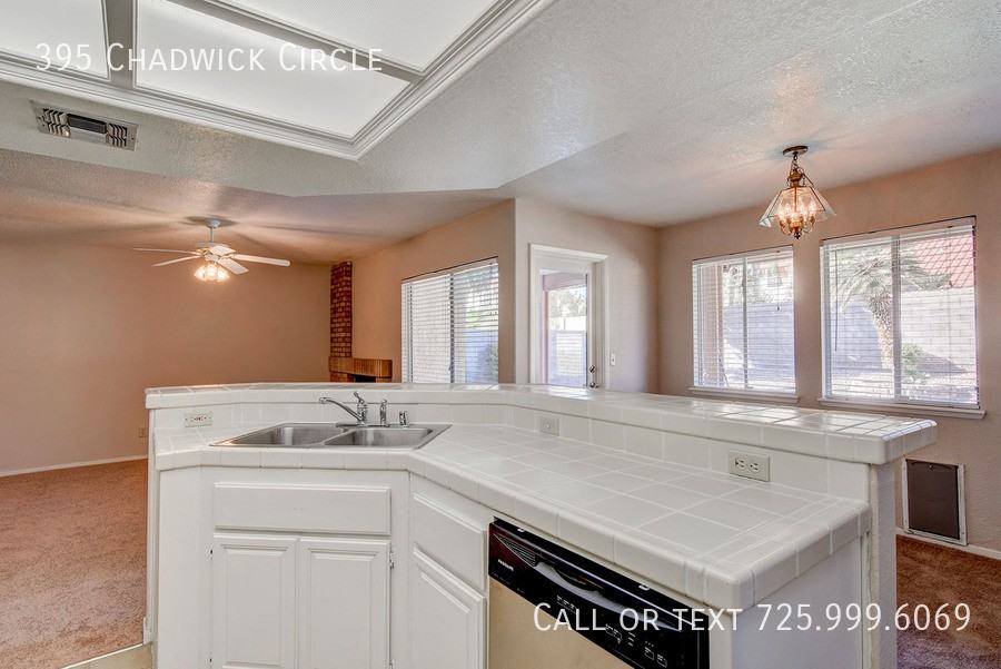 395 Chadwick Cir - Photo 6 of 37
