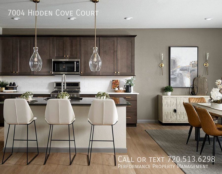 7004 Hidden Cove Ct - Photo 5 of 24