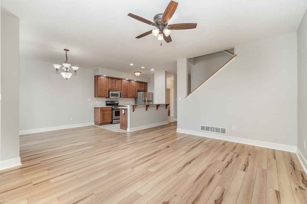 103 Scully Pl - Photo 5 of 27