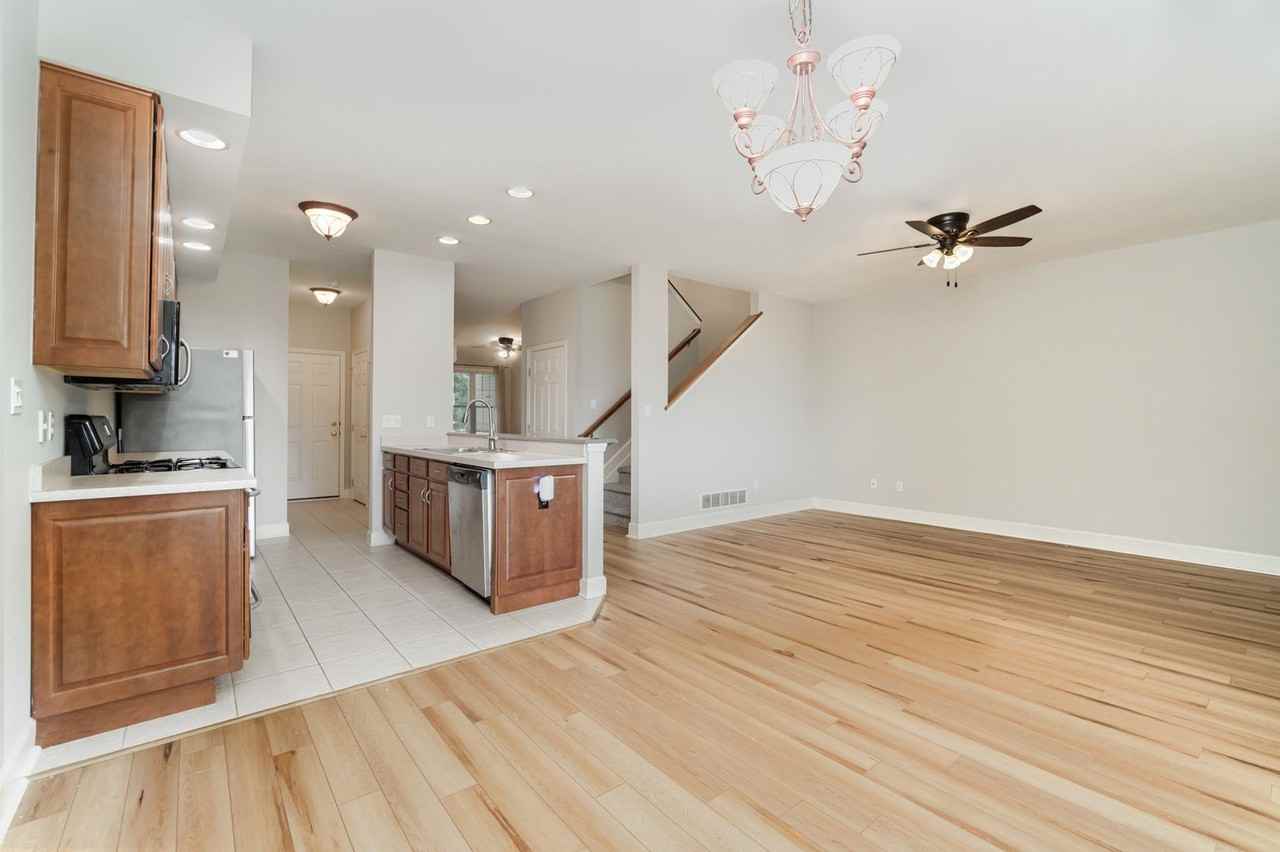 103 Scully Pl - Photo 7 of 27