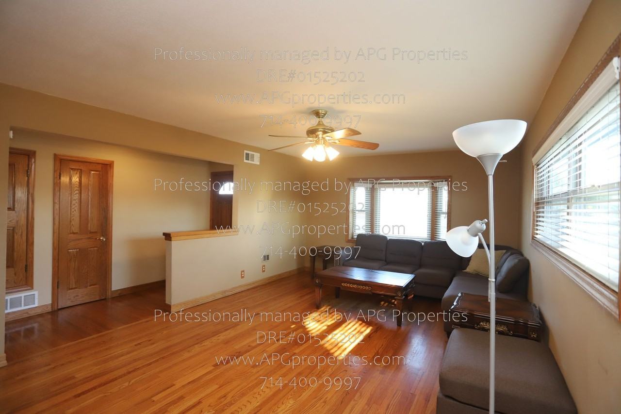 11441 Park Ln - Photo 6 of 29