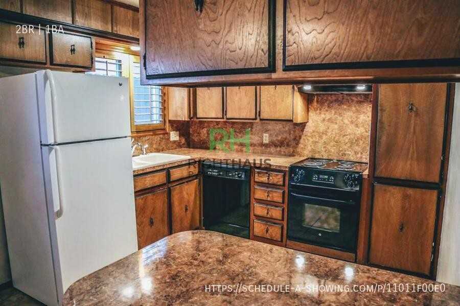 3303 79th St #A - Photo 3 of 13