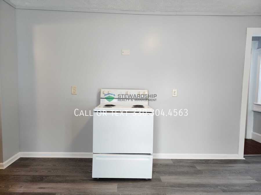 406 1st St Se - Photo 7 of 17