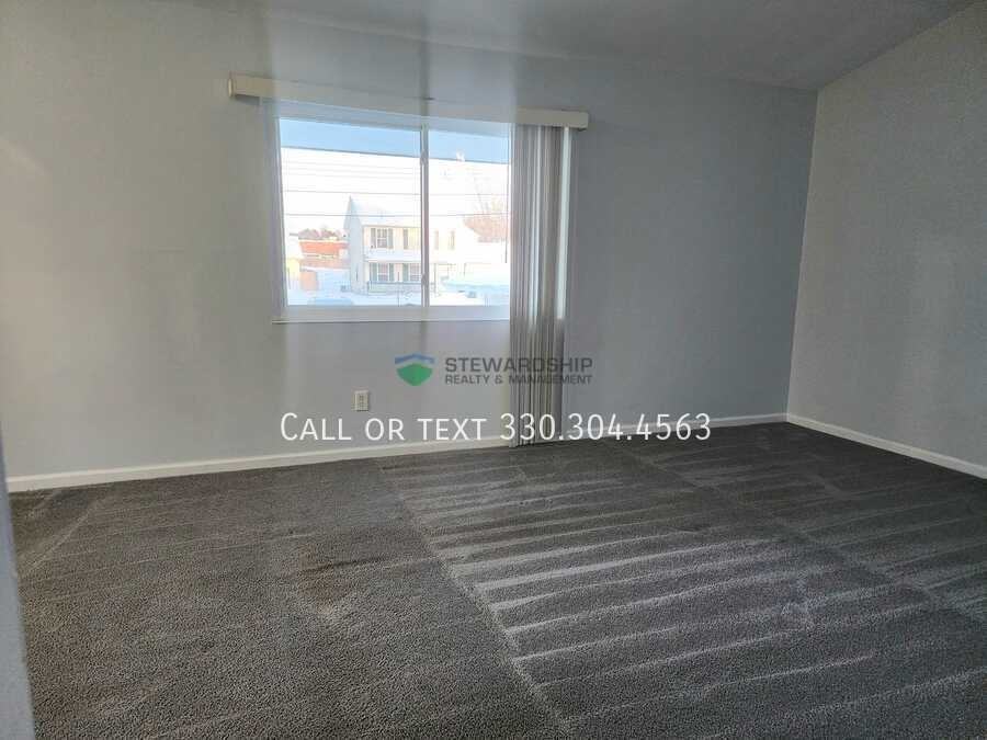 1440 Virginia Ave - Photo 7 of 24