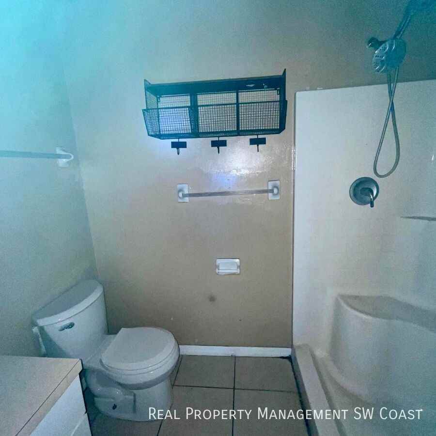 3940 20th St W - Photo 7 of 7