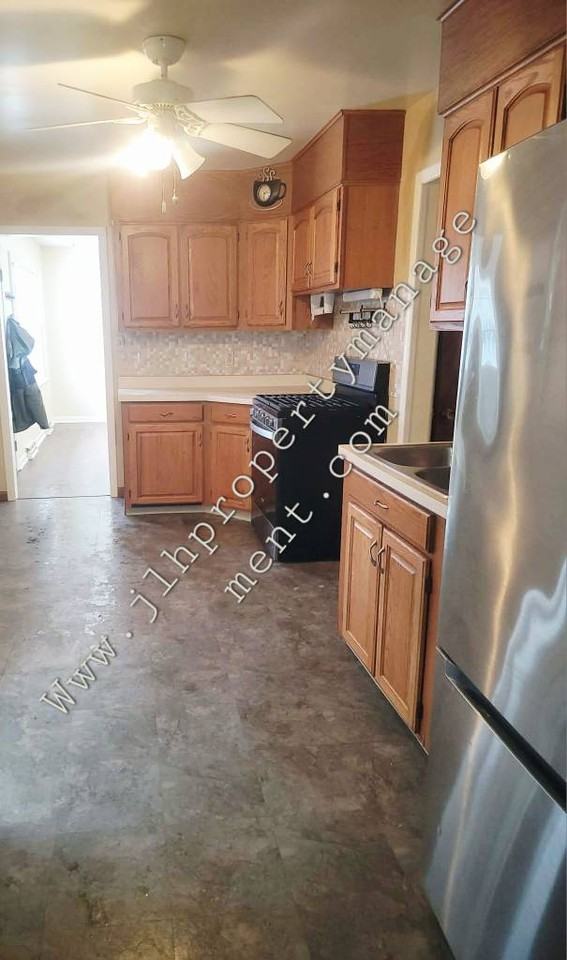 1511 Winter Dr #1511 - Photo 2 of 12