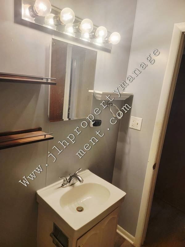 1511 Winter Dr #1511 - Photo 5 of 12