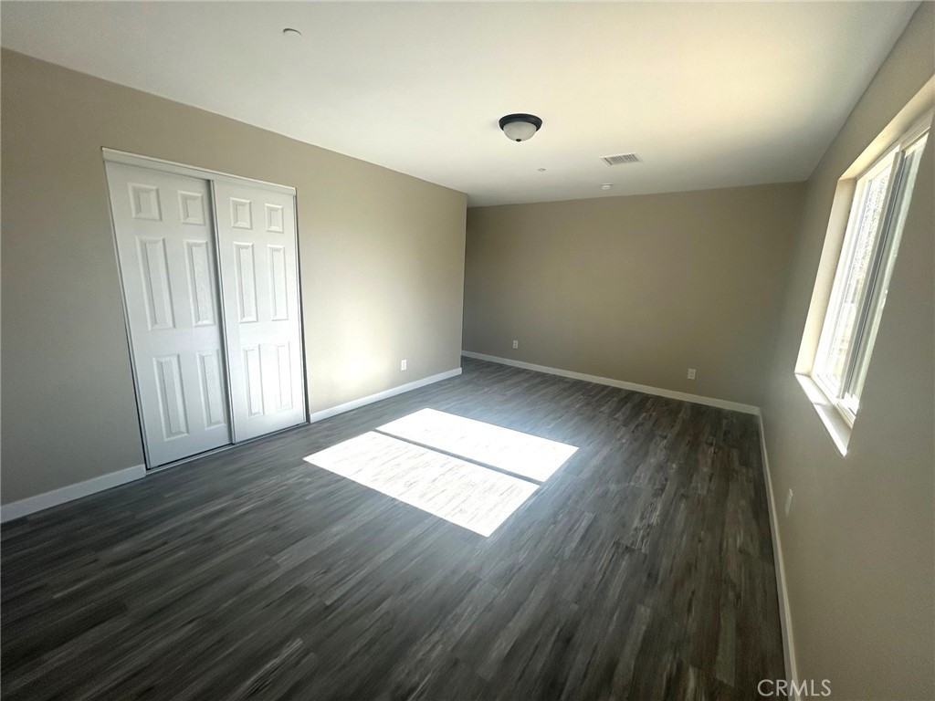 7607 Columbine Ave #7607 - Photo 4 of 13