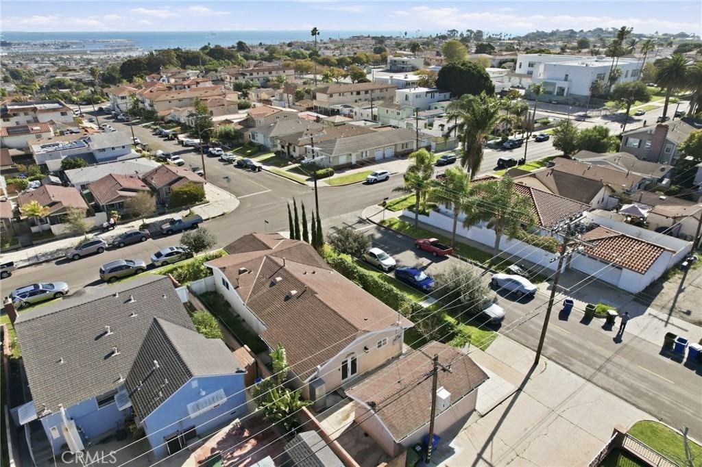 1939 S Leland St #1939 - Photo 5 of 39
