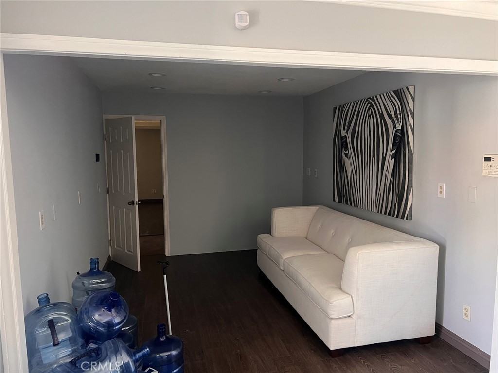 9312 Valley Blvd #9312 - Photo 5 of 6