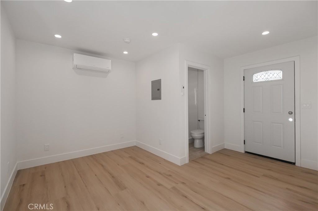 10835 1/2 Parr Ave #10835 - Photo 3 of 7