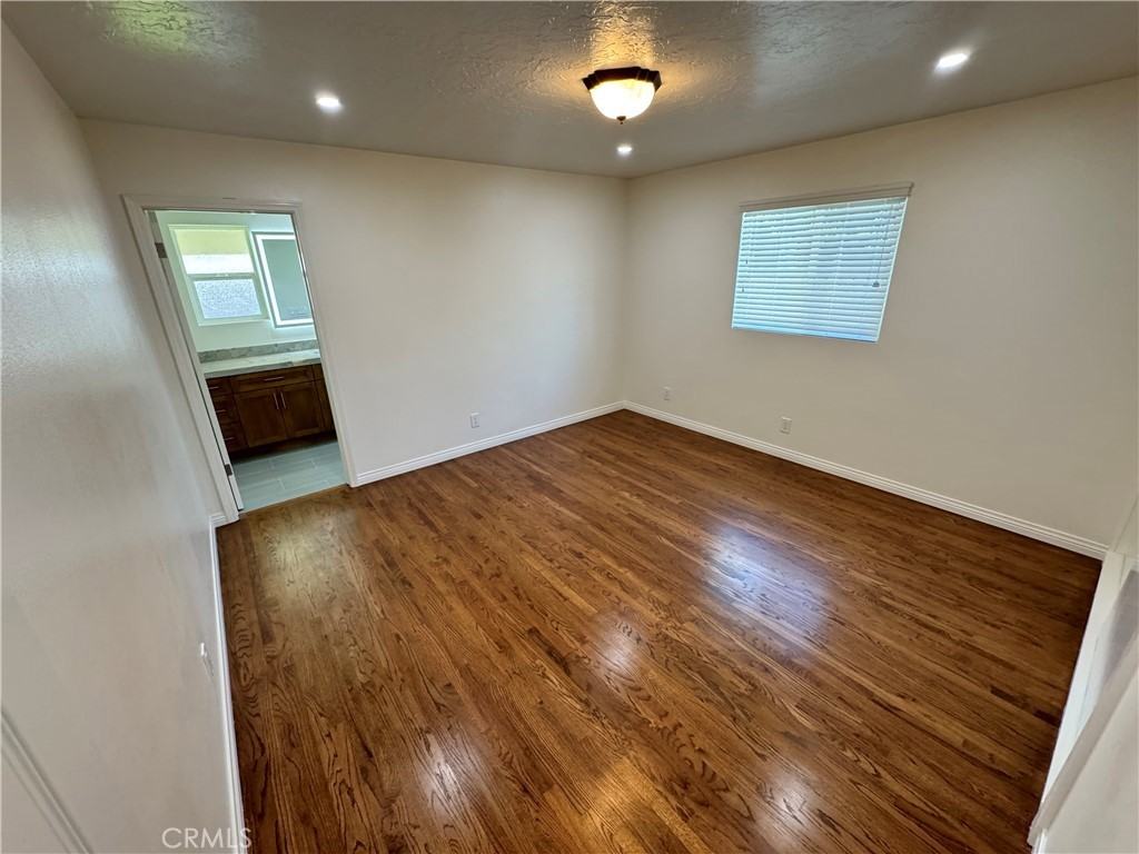 1300 W Ricky Ln #1300 - Photo 4 of 33