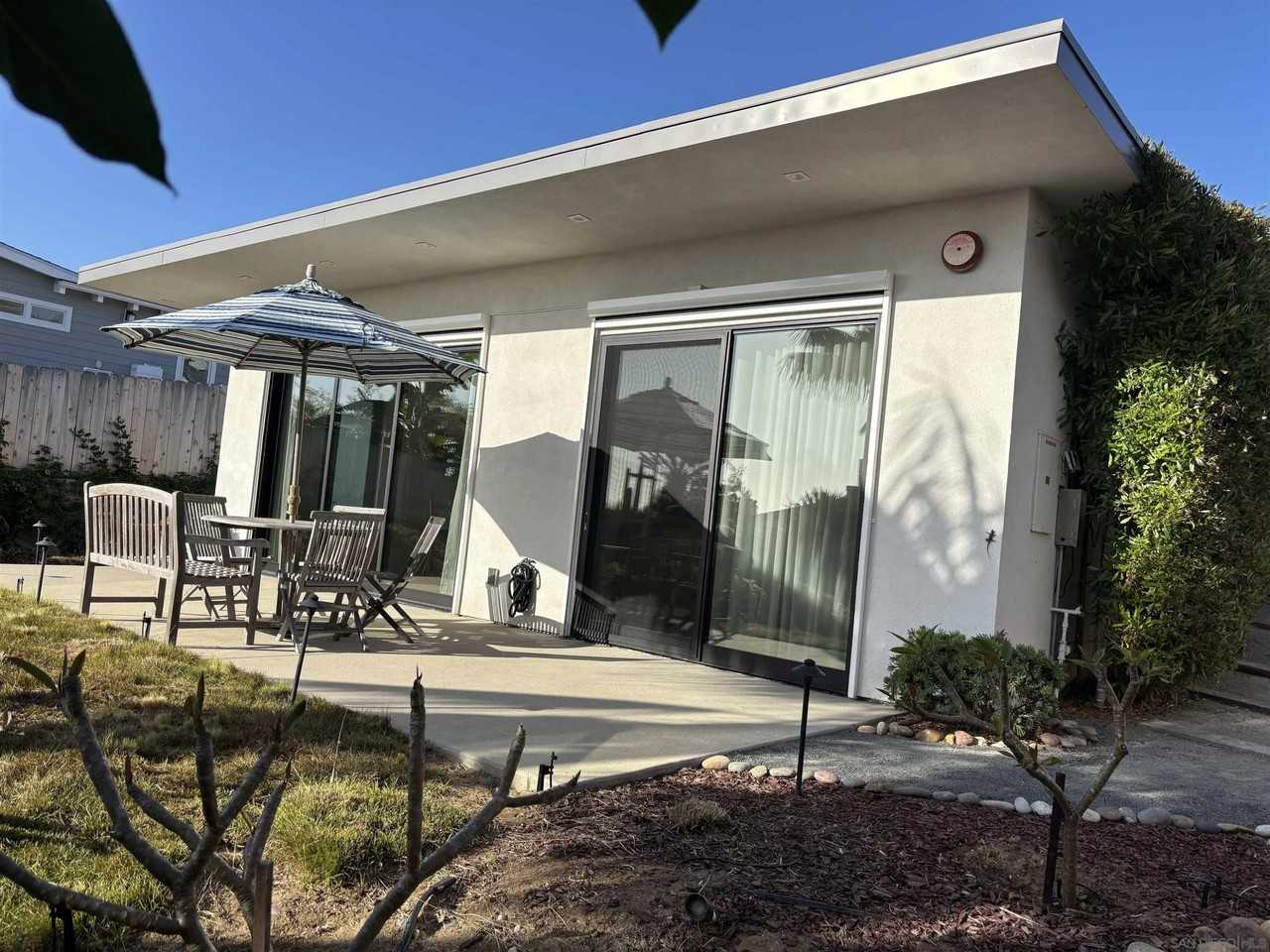 339 S Granados Ave #339-2 - Photo 4 of 9