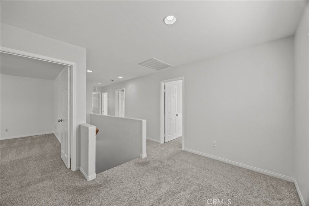 3952 Obsidian Rd #3952 - Photo 2 of 20