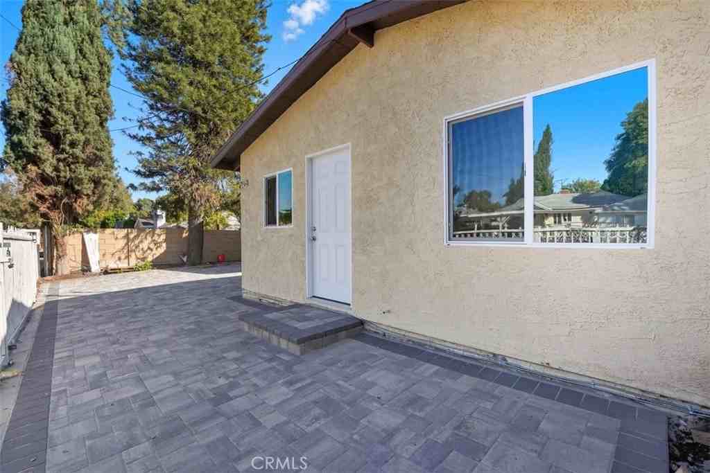 7960 Tampa Ave #7960 - Photo 6 of 8