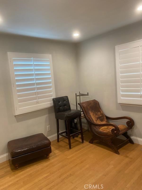 12917 Gladstone Ave #12917A - Photo 3 of 10