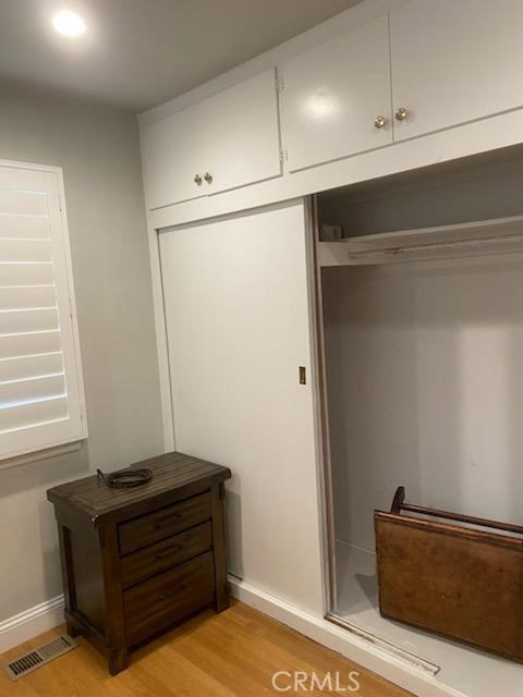 12917 Gladstone Ave #12917A - Photo 7 of 10