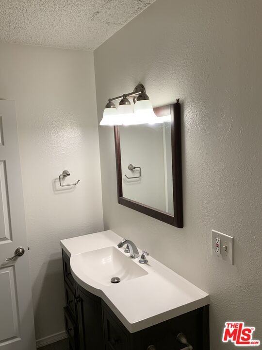 5109 Raintree Cir #5109 - Photo 7 of 17