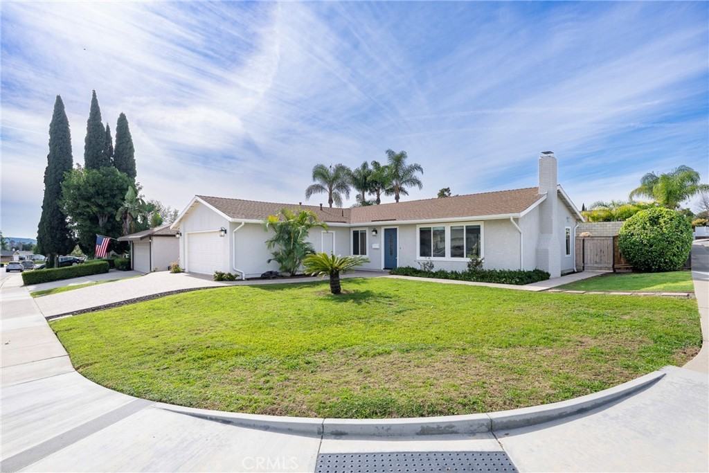 Avenida De Los Arboles #4305 - Photo 5 of 29