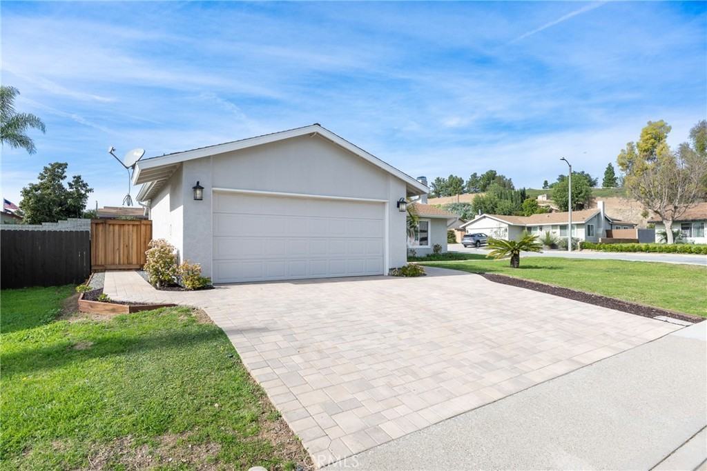 Avenida De Los Arboles #4305 - Photo 6 of 29