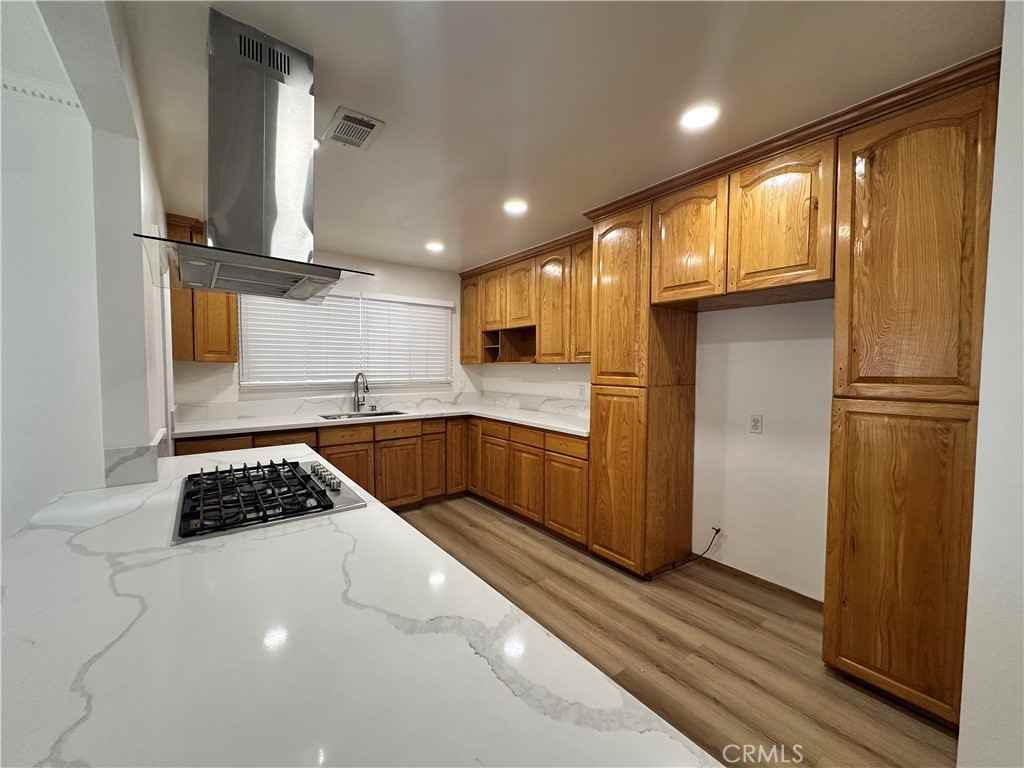 14119 Elmcroft Ave #14119 - Photo 2 of 15