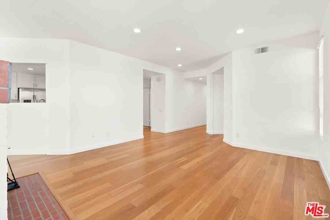 4643 E 4th St #4643 - Photo 2 of 40