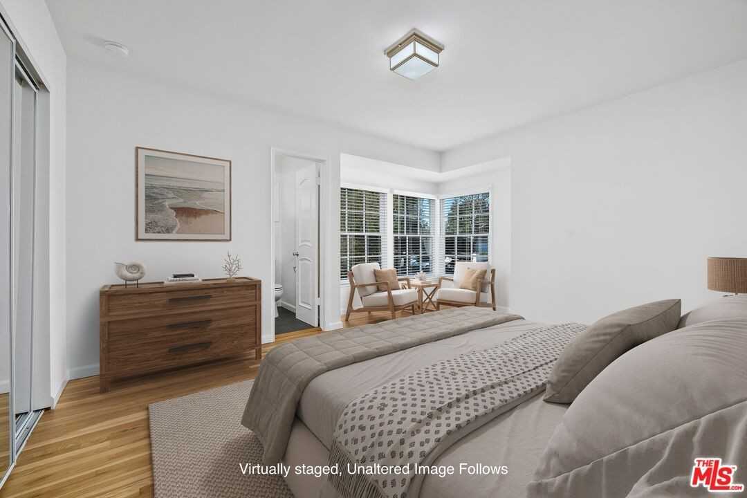 9344 Valjean Ave #9344 - Photo 6 of 27