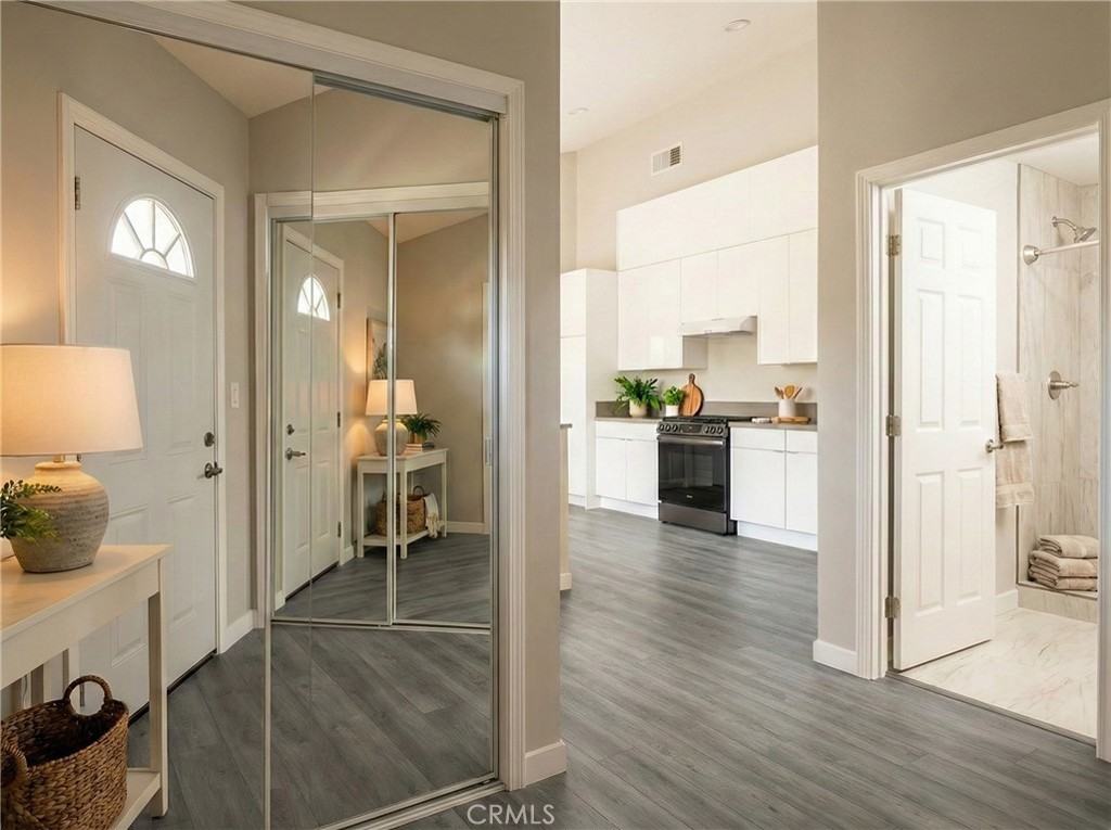 8460 Nestle Ave #8460 - Photo 3 of 11