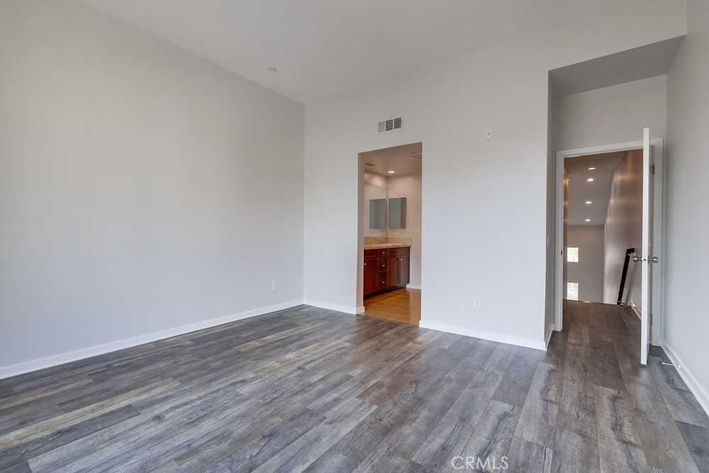 103 Waldorf #103 - Photo 2 of 50