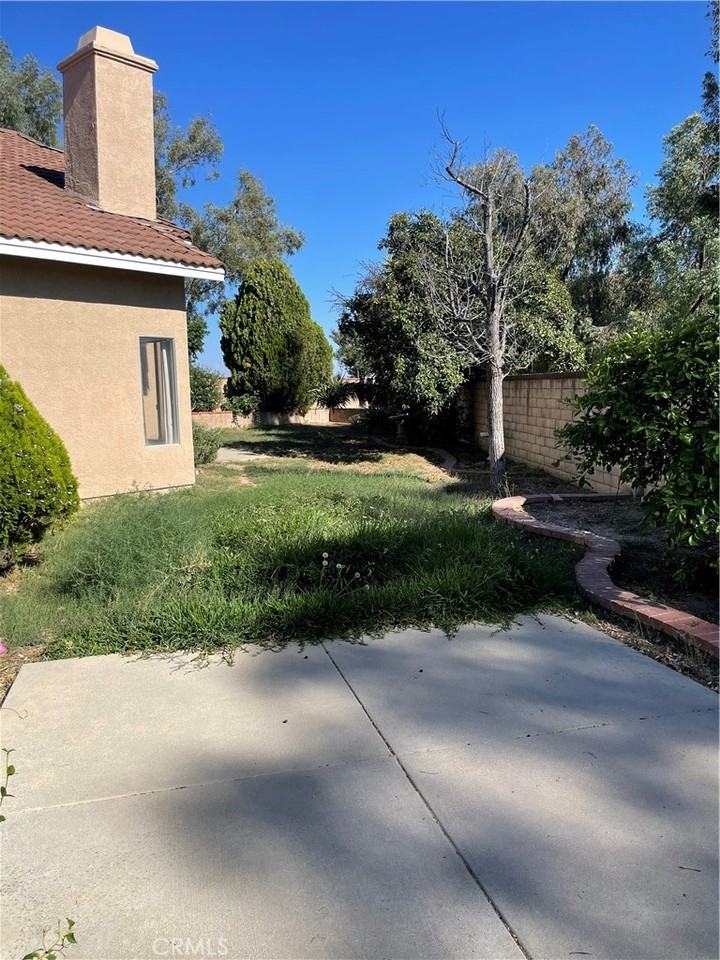 13592 Crescent Hill Dr #13592 - Photo 5 of 19