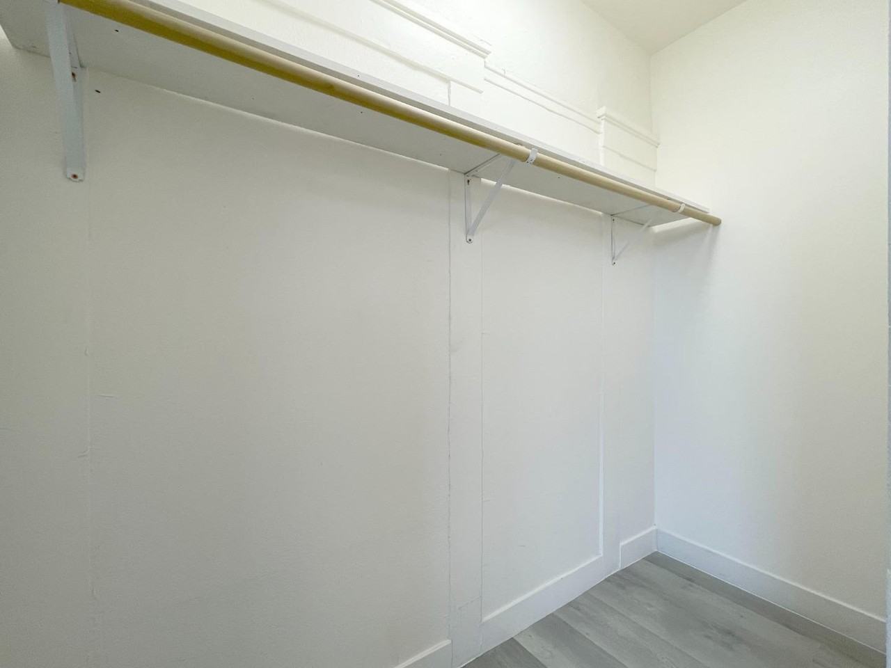 411 E Santa Clara St #411G - Photo 2 of 10