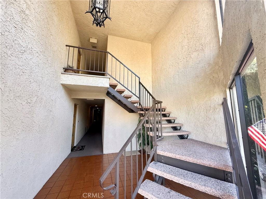 1155 W 11th St #1155-9 - Photo 5 of 14