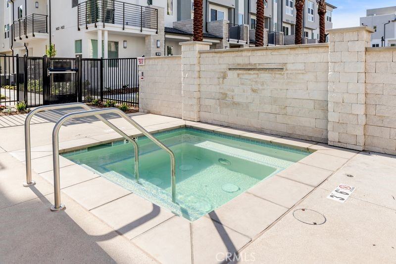 1618 W Cara Dr #1618 - Photo 6 of 15