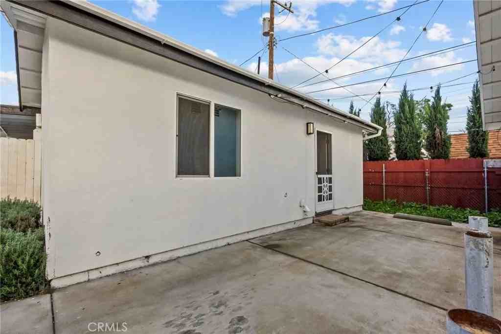 12867 Norris Ave #12867 - Photo 2 of 11