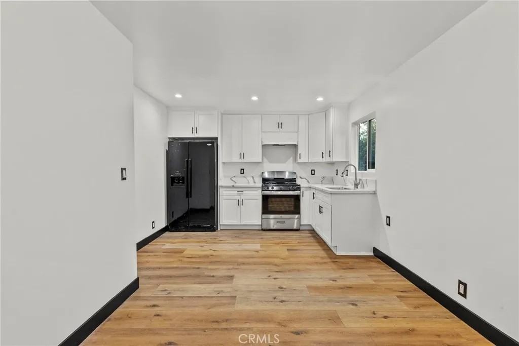 12867 Norris Ave #12867 - Photo 6 of 11