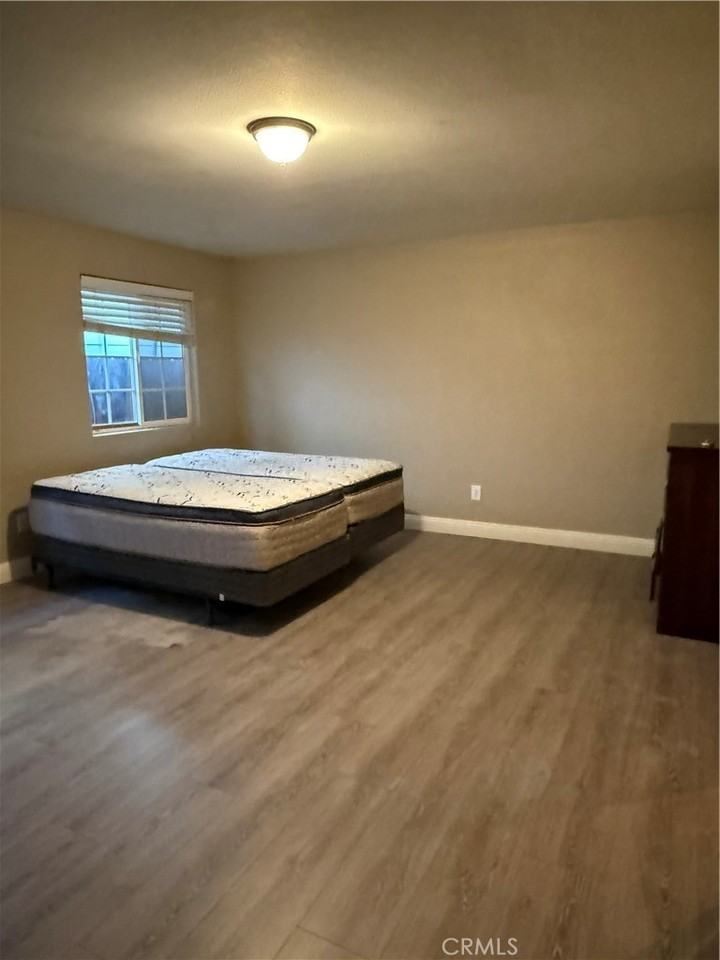 815 N Arrowhead Ave #815 - Photo 7 of 17