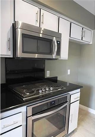 5460 Dobbs St #5460 - Photo 2 of 19