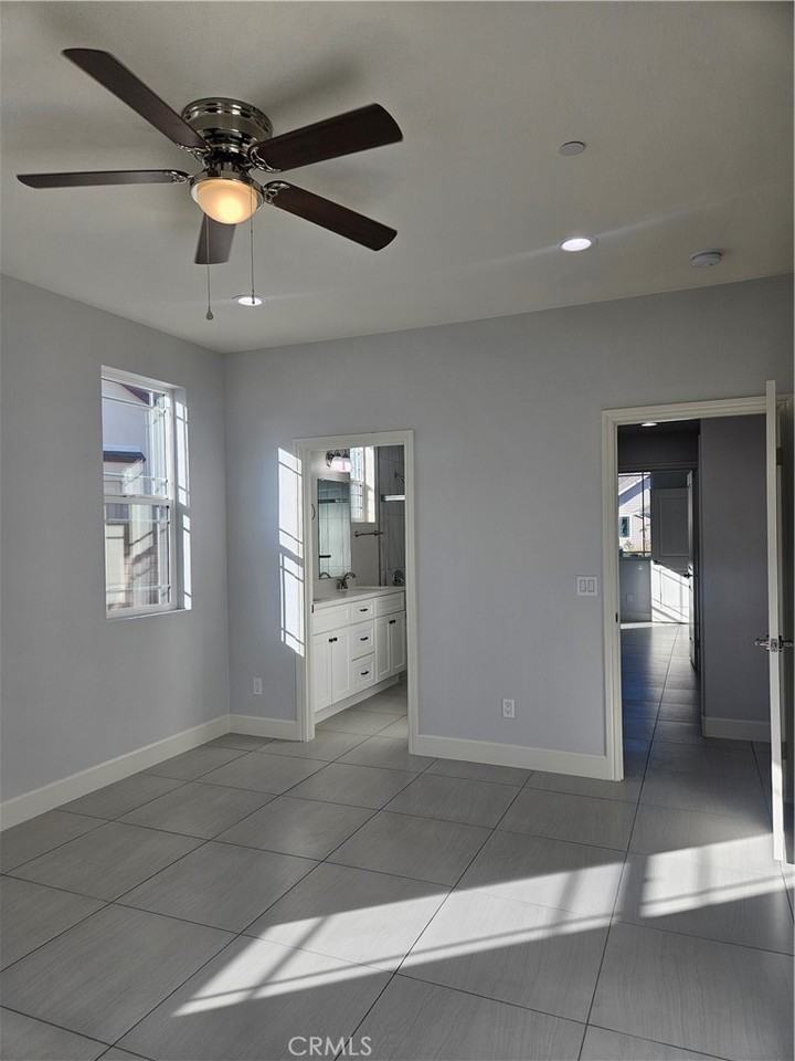 5215 Peony Ct #5215 - Photo 4 of 8