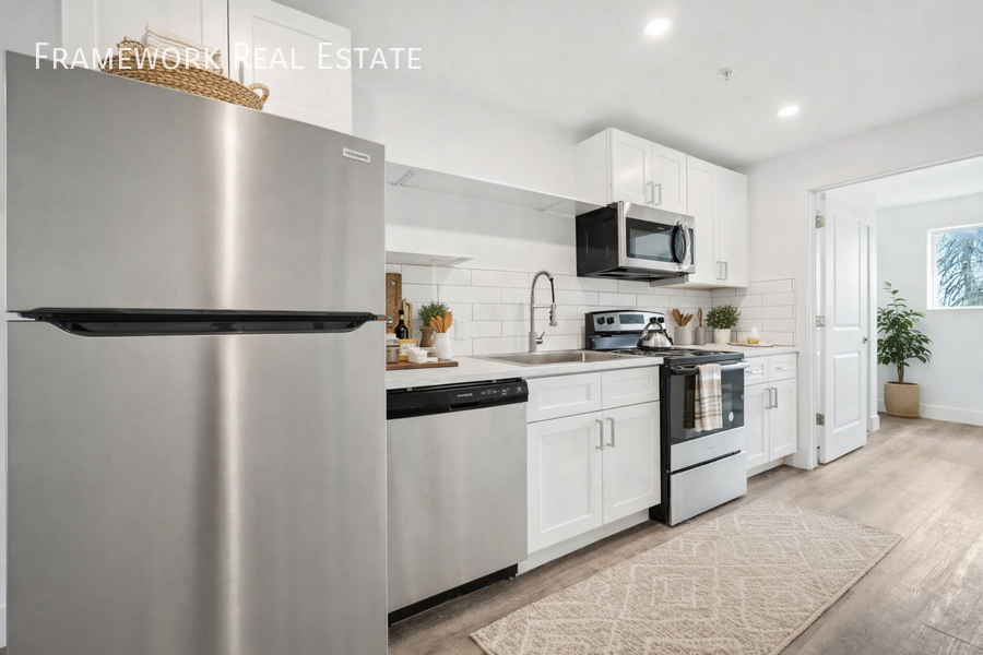 11800 E Colfax Ave #404 - Photo 5 of 50